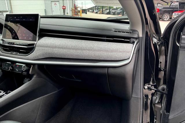 used 2022 Jeep Compass car, priced at $24,085