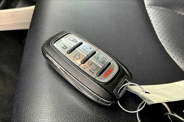 used 2024 Chrysler Pacifica car, priced at $30,875