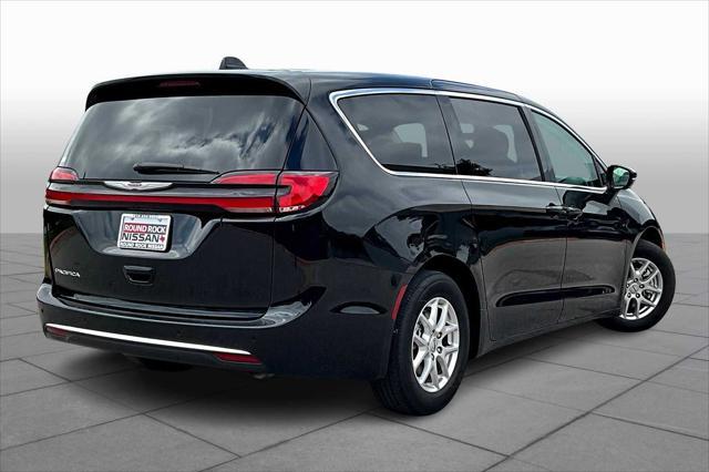 used 2024 Chrysler Pacifica car, priced at $30,875