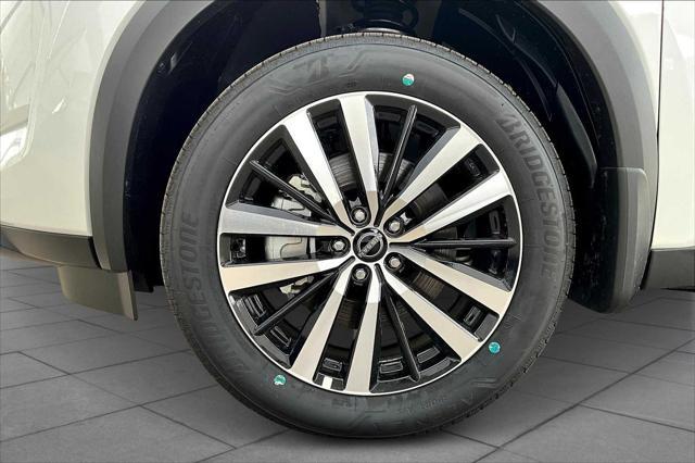 new 2025 Nissan Pathfinder car, priced at $49,285