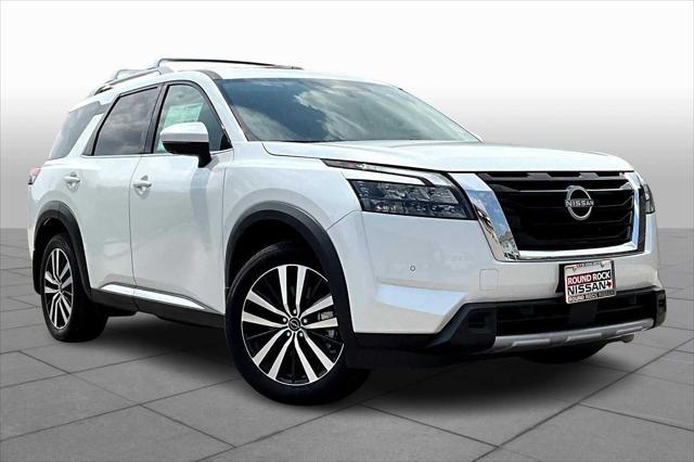 new 2025 Nissan Pathfinder car, priced at $49,285