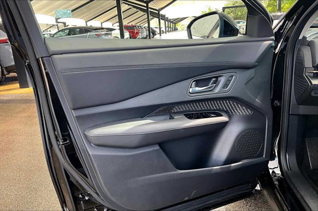 new 2025 Nissan ARIYA car, priced at $39,587