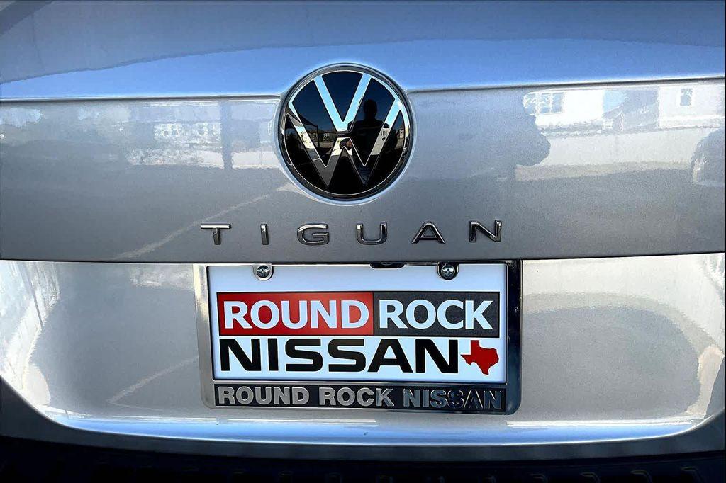 used 2024 Volkswagen Tiguan car, priced at $25,250