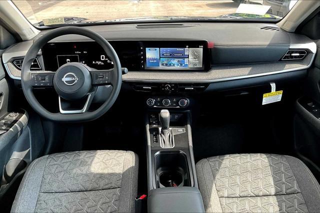 new 2025 Nissan Kicks car, priced at $24,756