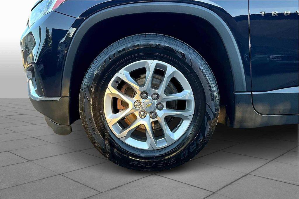 used 2020 Chevrolet Traverse car, priced at $17,865