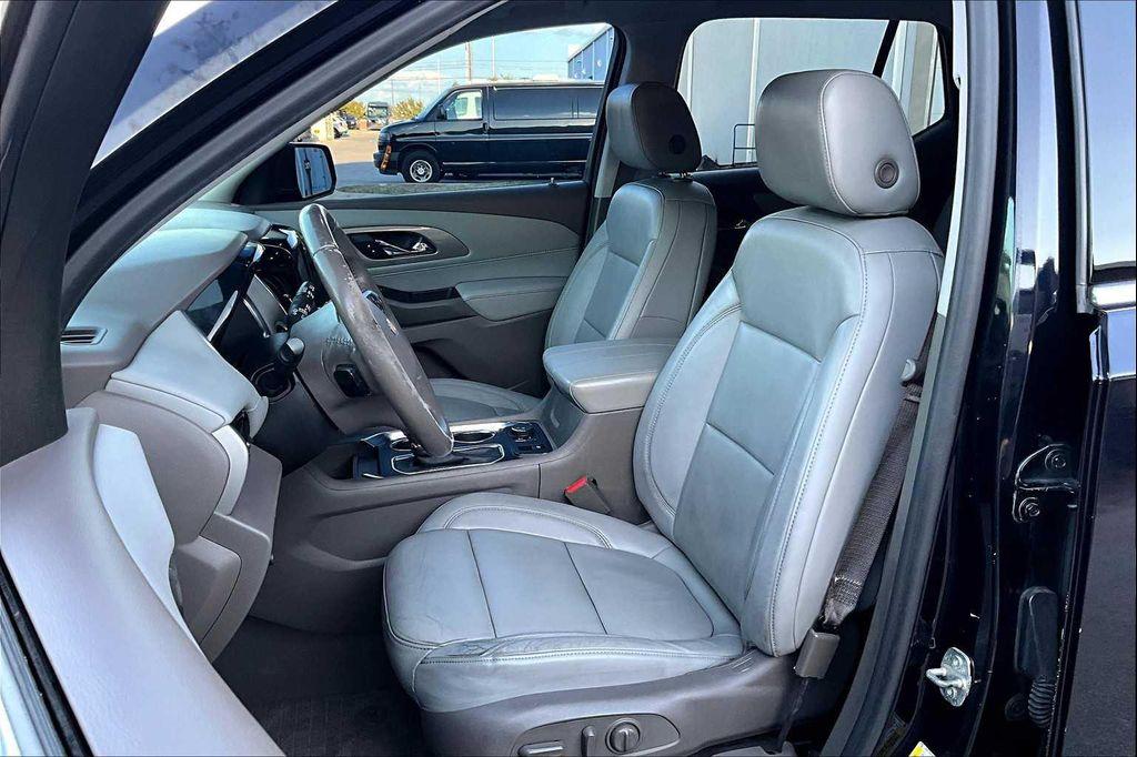 used 2020 Chevrolet Traverse car, priced at $17,865