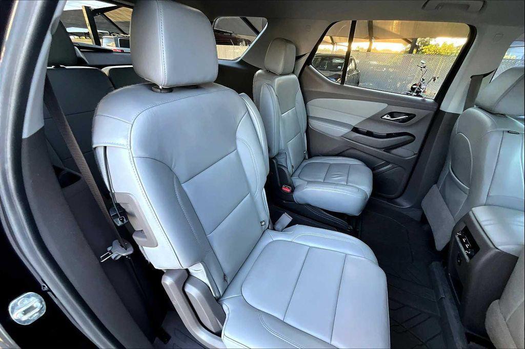 used 2020 Chevrolet Traverse car, priced at $17,865