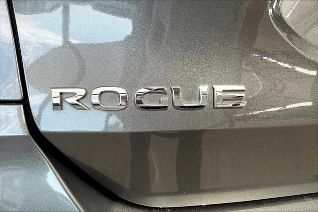 used 2019 Nissan Rogue car, priced at $18,763