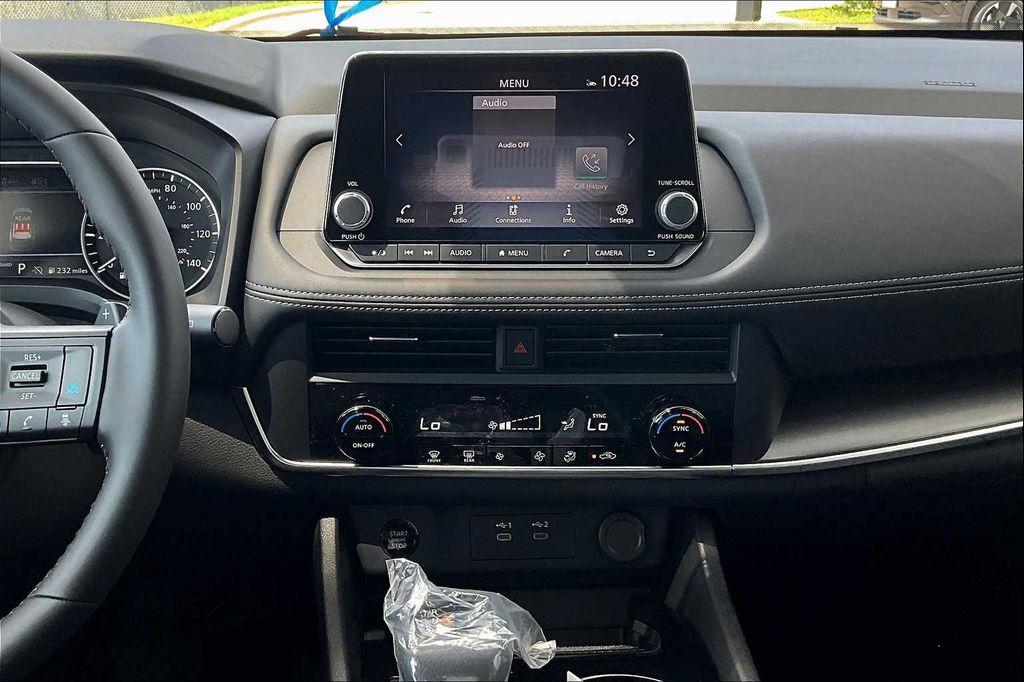 new 2025 Nissan Rogue car, priced at $31,985