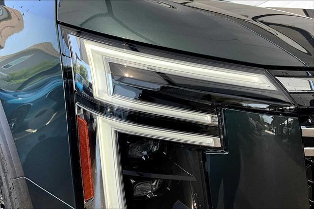 new 2025 Nissan Armada car, priced at $75,280