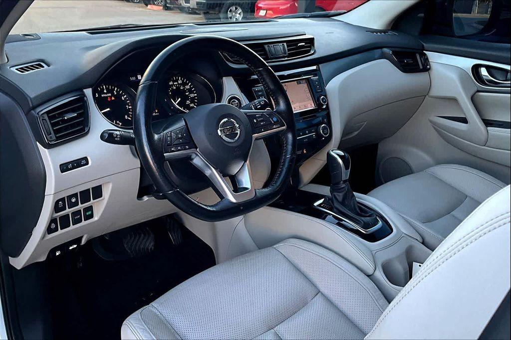 used 2020 Nissan Rogue Sport car, priced at $18,987