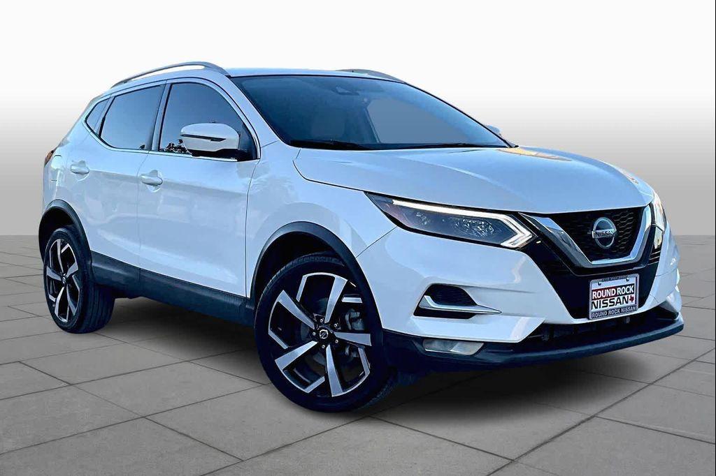 used 2020 Nissan Rogue Sport car, priced at $18,987