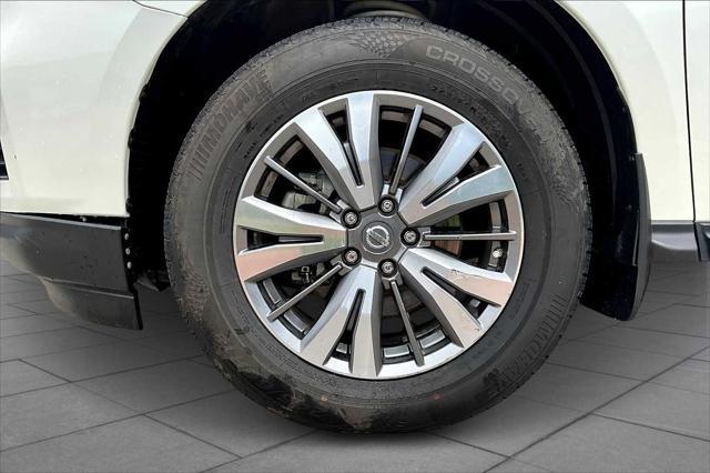 used 2018 Nissan Pathfinder car, priced at $15,572