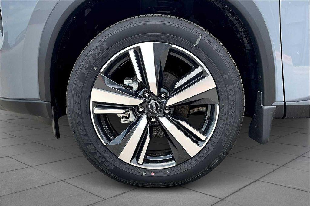 new 2025 Nissan Rogue car, priced at $38,164