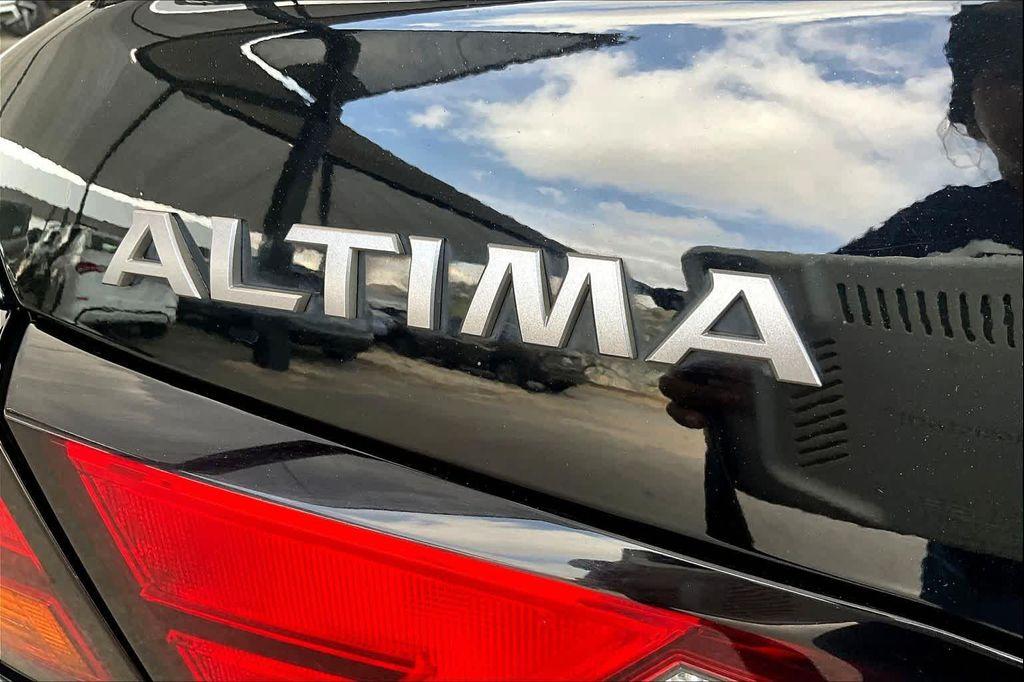 used 2023 Nissan Altima car, priced at $18,917