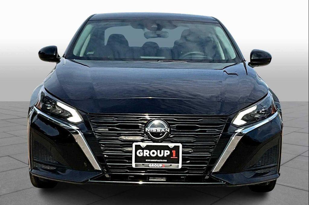 used 2023 Nissan Altima car, priced at $18,917