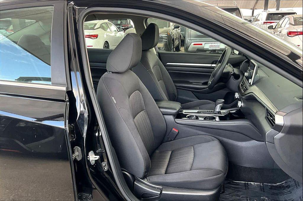 used 2023 Nissan Altima car, priced at $18,917