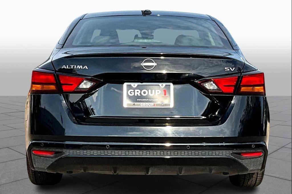 used 2023 Nissan Altima car, priced at $18,917