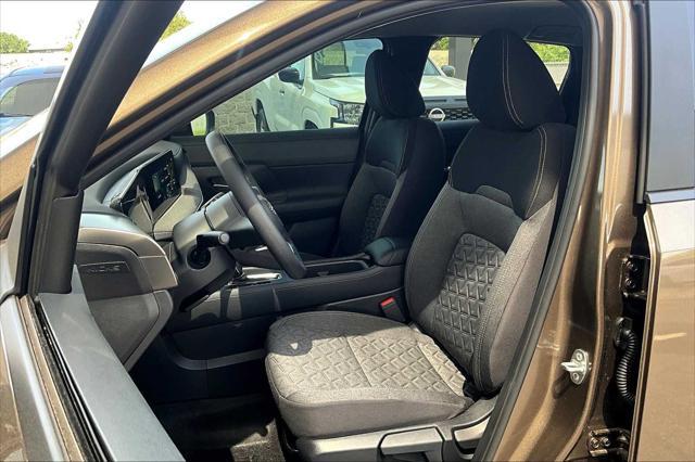 new 2025 Nissan Kicks car, priced at $26,977