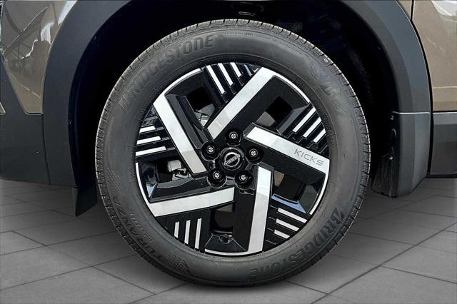 new 2025 Nissan Kicks car, priced at $26,977