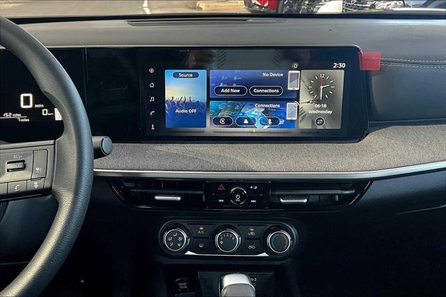 new 2025 Nissan Kicks car, priced at $26,160