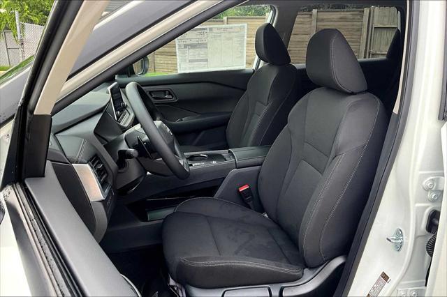 new 2025 Nissan Rogue car, priced at $30,800