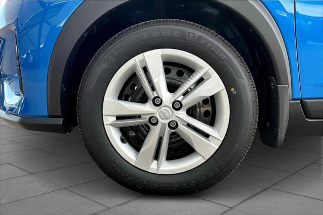new 2025 Nissan Kicks car, priced at $22,857