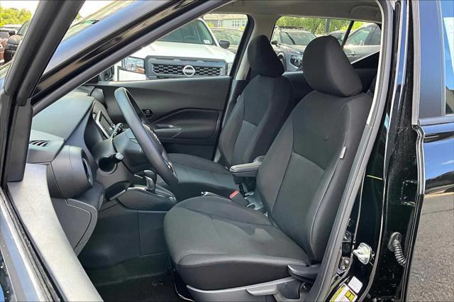 new 2025 Nissan Kicks car, priced at $23,660
