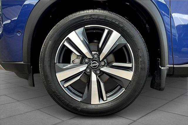 used 2022 Nissan Rogue car, priced at $28,202