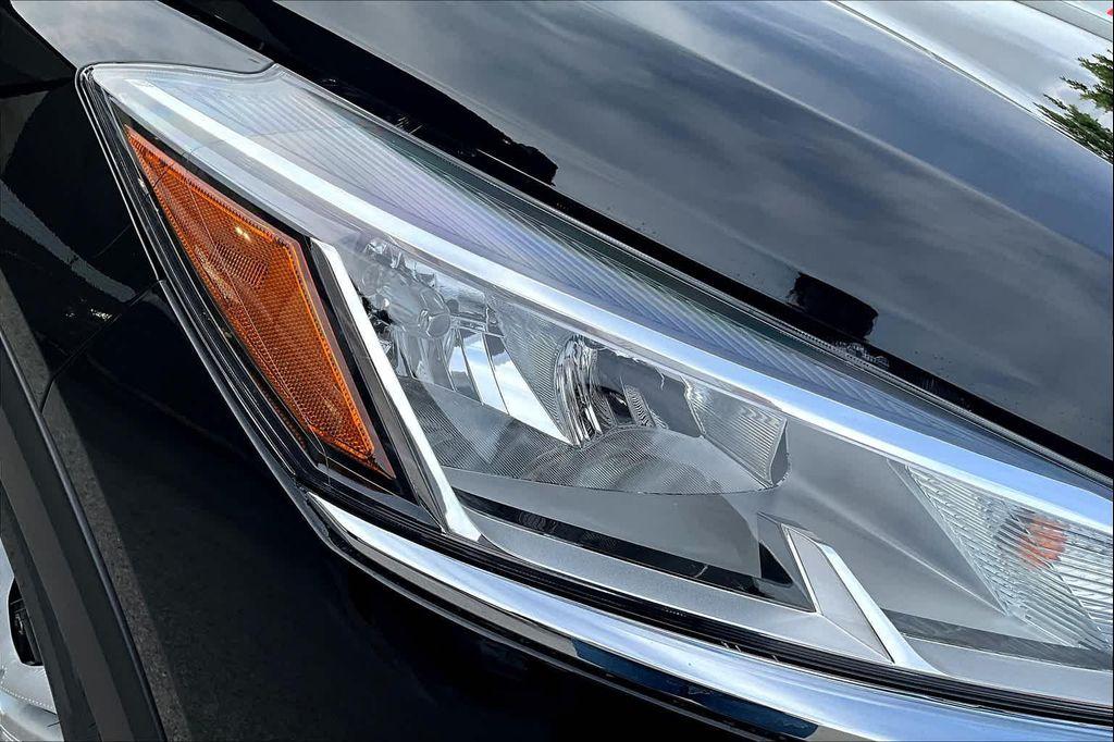 new 2025 Nissan Kicks car, priced at $23,760