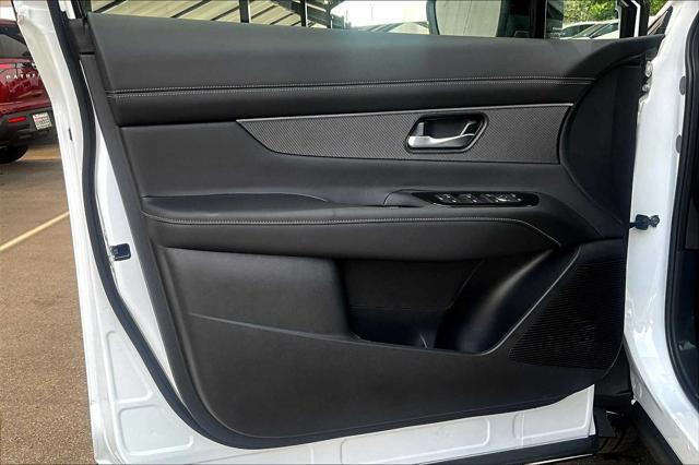 new 2025 Nissan Murano car, priced at $44,165
