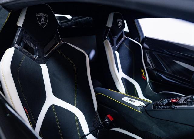 used 2020 Lamborghini Aventador SVJ car, priced at $1,059,000