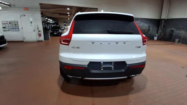 used 2019 Volvo XC40 car, priced at $17,799