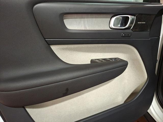 used 2019 Volvo XC40 car, priced at $17,799