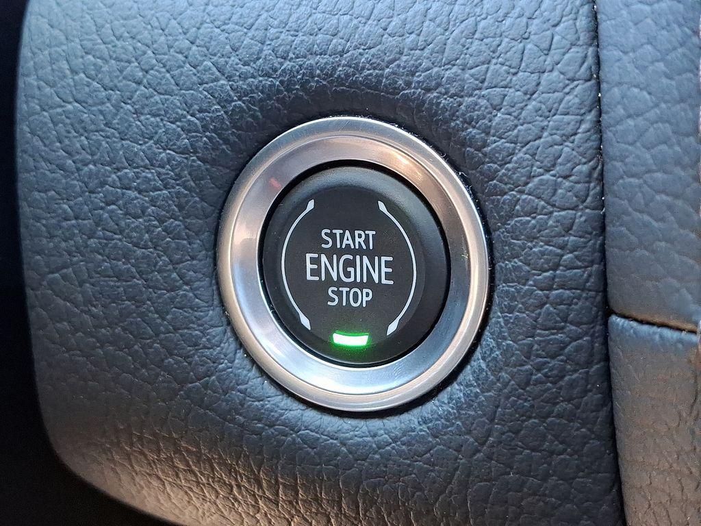 used 2023 GMC Yukon car, priced at $69,098