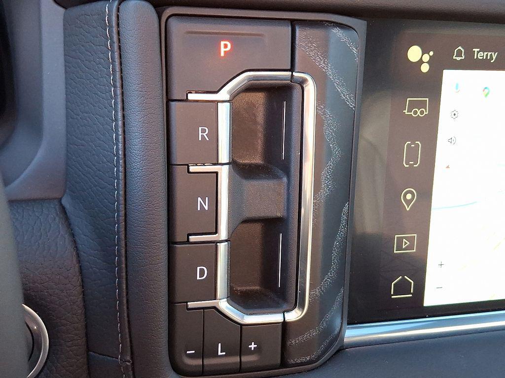 used 2023 GMC Yukon car, priced at $69,098