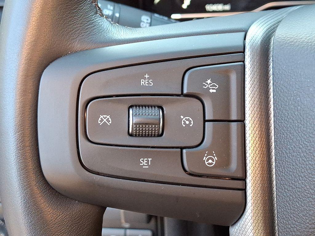 used 2023 GMC Yukon car, priced at $69,098