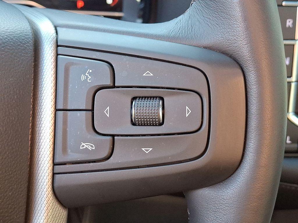 used 2023 GMC Yukon car, priced at $69,098