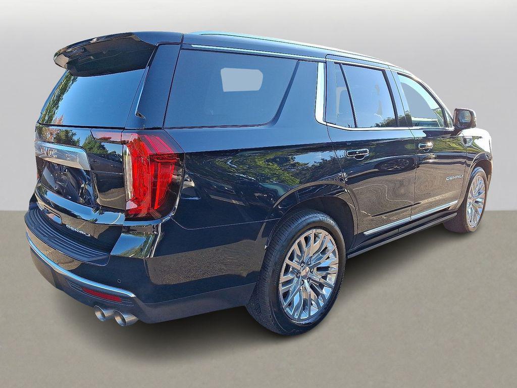 used 2023 GMC Yukon car, priced at $69,098