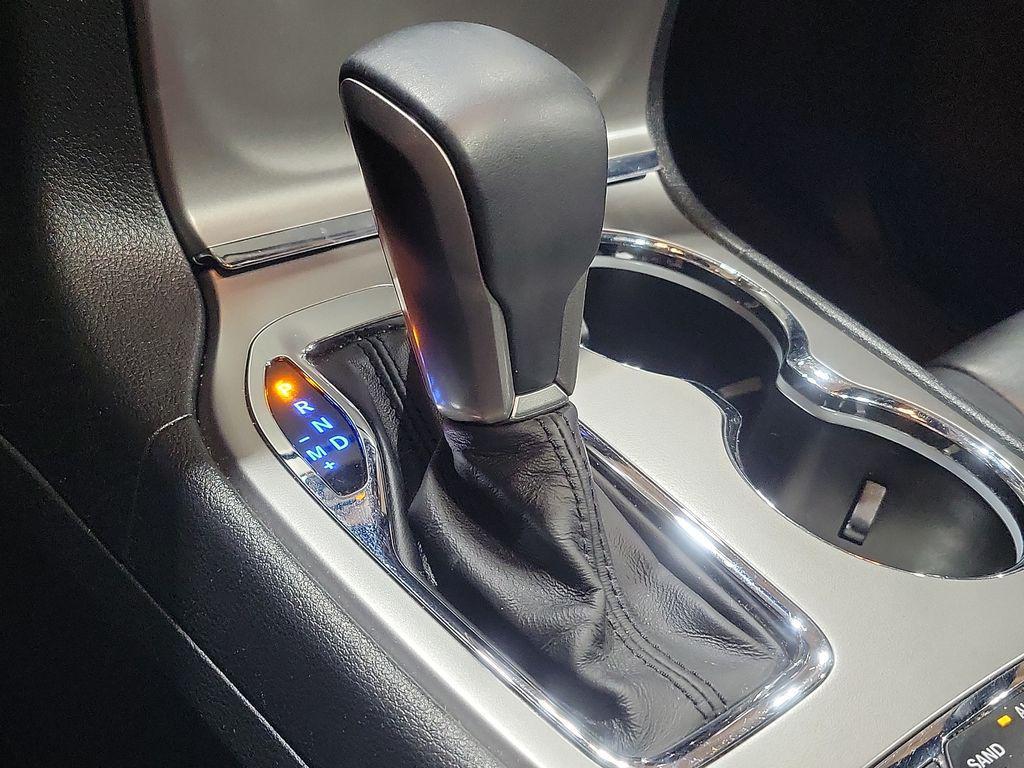used 2018 Jeep Grand Cherokee car, priced at $13,499