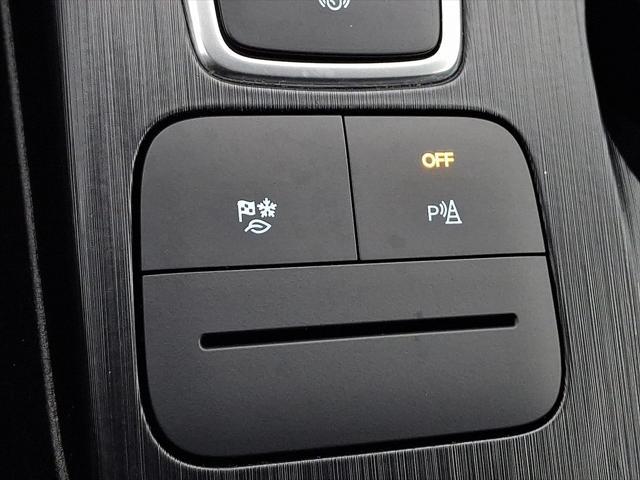used 2022 Ford Escape car, priced at $22,299