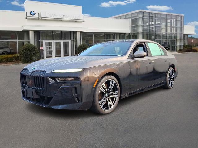 used 2023 BMW 760 car, priced at $88,999