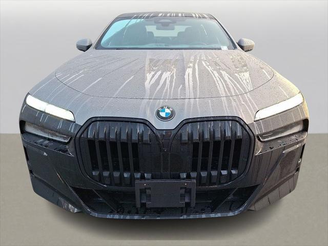 used 2023 BMW 760 car, priced at $88,999