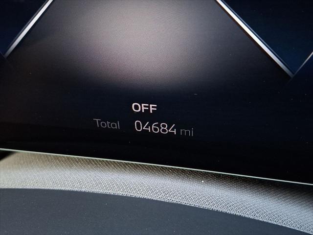 used 2023 BMW 760 car, priced at $88,999