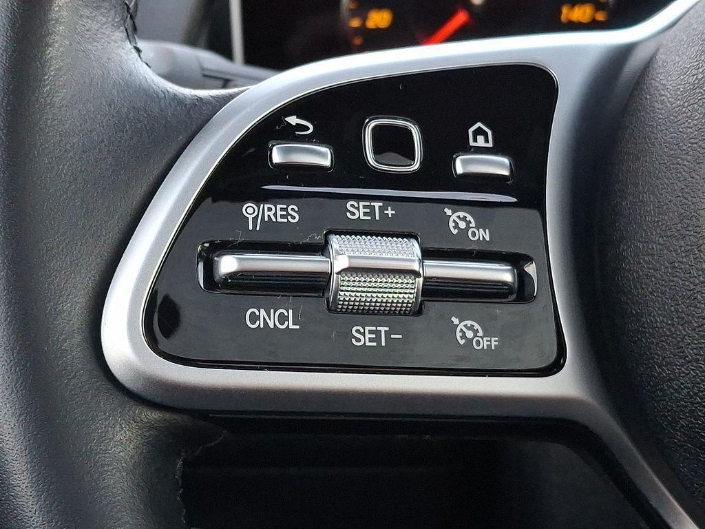 used 2021 Mercedes-Benz GLB 250 car, priced at $29,689