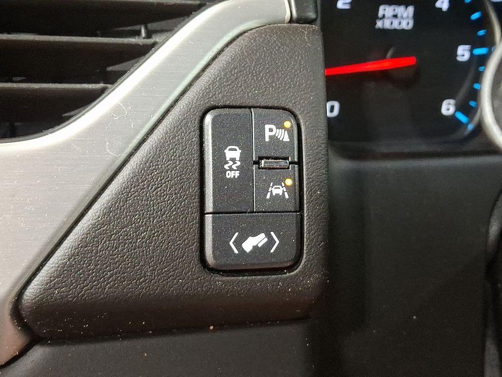 used 2017 GMC Yukon car, priced at $21,989