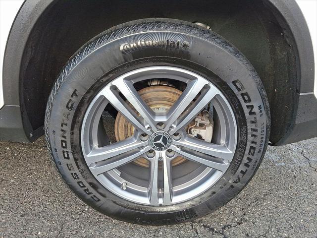 used 2022 Mercedes-Benz GLC 300 car, priced at $33,999