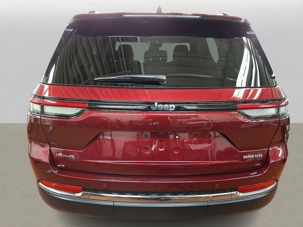 used 2024 Jeep Grand Cherokee car, priced at $32,799