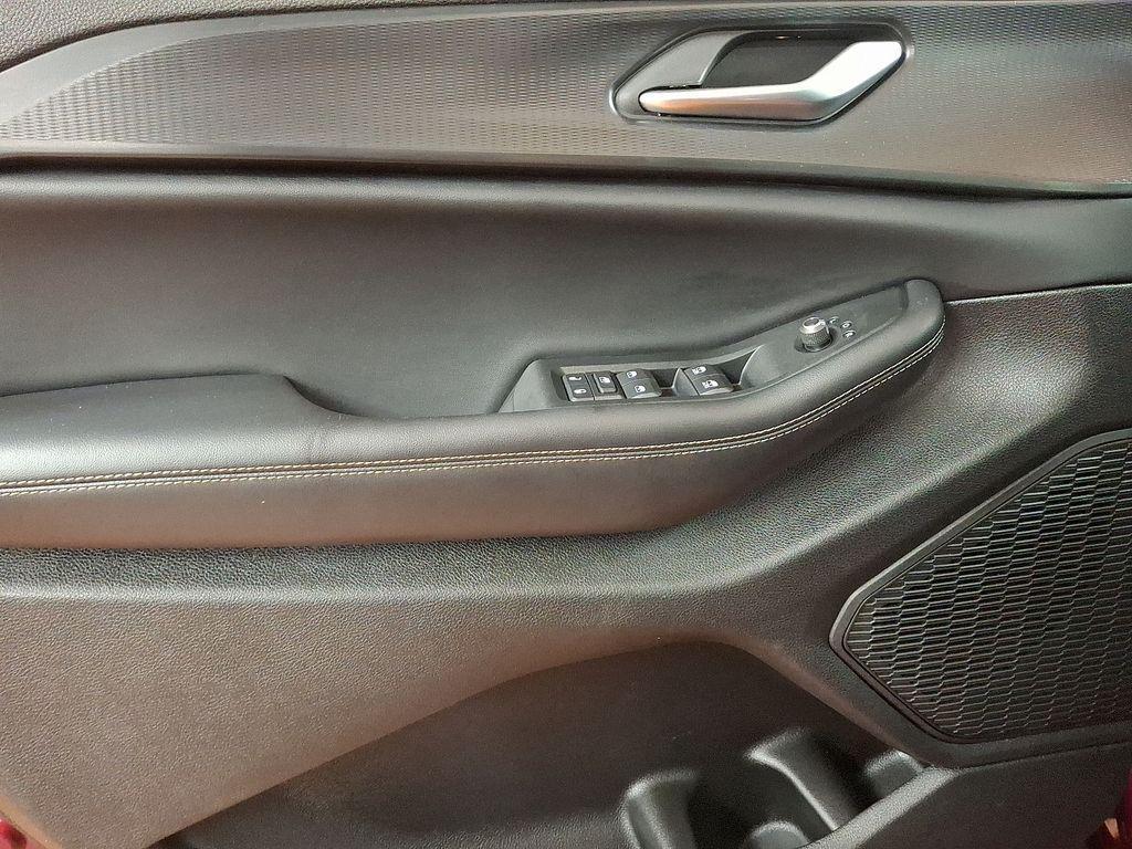 used 2024 Jeep Grand Cherokee car, priced at $32,799