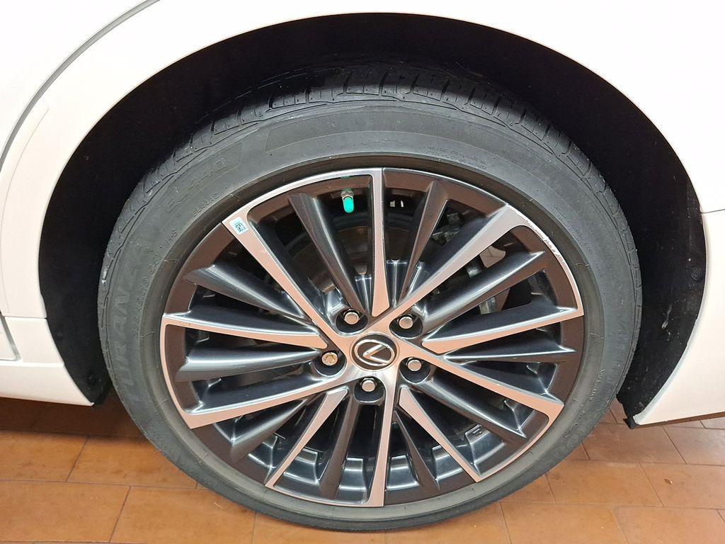 used 2024 Lexus ES 350 car, priced at $35,899